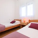 Apartment Pantalon, Big Terrace And Free Parking